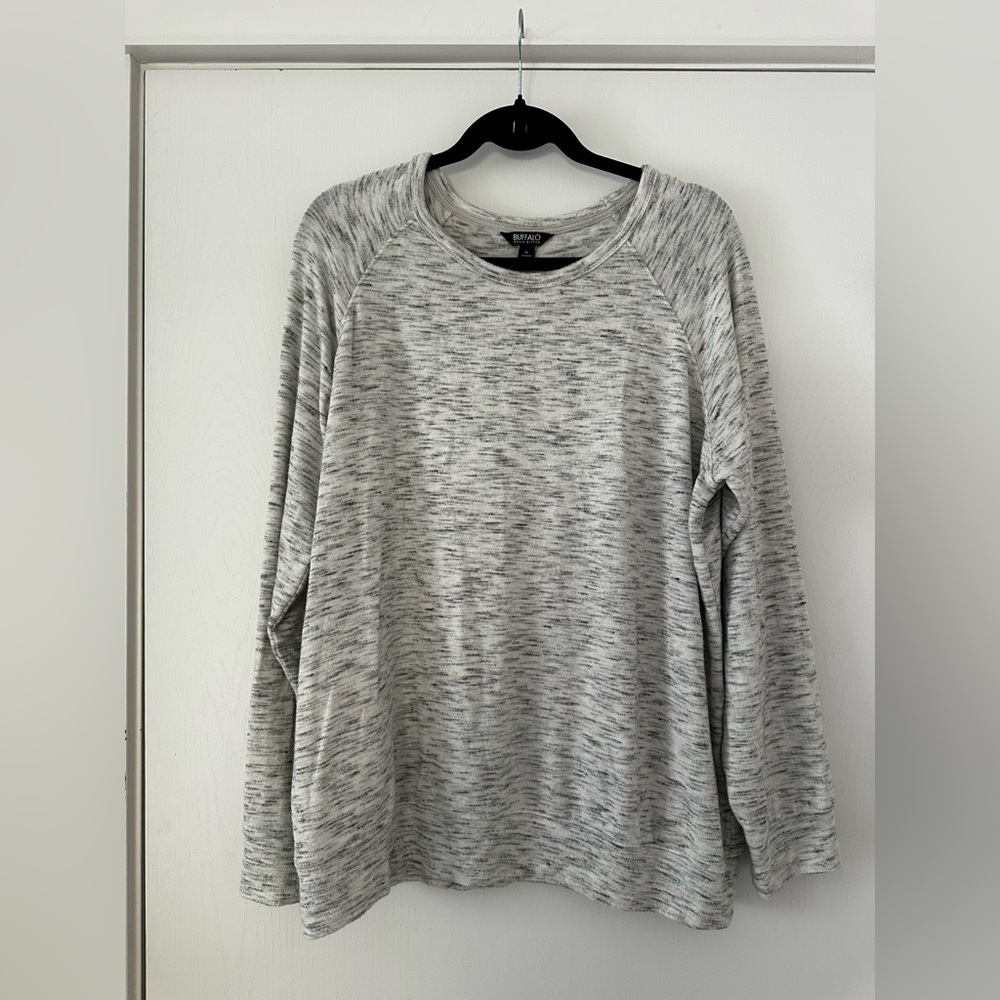 Buffalo David Bitton Women’s Gray Crewneck Shirt size XL